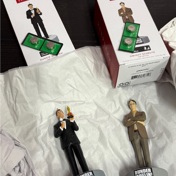 4 2023 Hallmark Keepsake Ornaments The Office, Parks and Recreation, Golden Girl - Picture 9 of 14